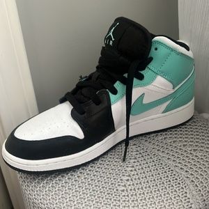 Air Jordan 1's Teal and Black
